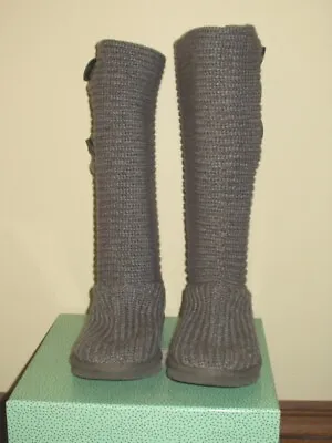 Ugg Australia Womens Boots Tall Sweater Button Grey Boots Size 6 • $18.90