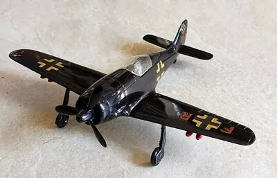 WW2 Focke-Wulf 190 Fighter Scale Model Assembled - Vintage-  • $49.99