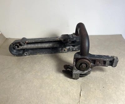 $250 • Buy VW T2 Kombi Hinge For Left Hand Sliding Door Original VW LUS 214843 -341B
