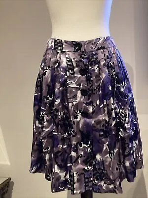 £2 • Buy MNG Suit Short Satin Floral Floaty Skirt Size 8 PURPLE BLACK MIX Pockets VGC