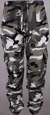 Branded Camouflage Camo Jogging Bottom Men Army Military Hunting Shoot Trousers • £11.90