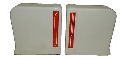 Vintage 1950's O'Keefe & Merritt Art Deco Stove Top Salt Pepper Shakers • $84.99