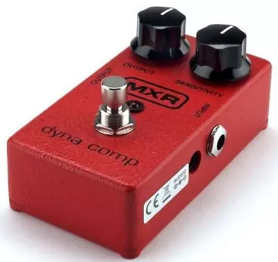 COMPRESSOR MXR DYNA COMP M102 Guitar Effects Pedal • $99.99