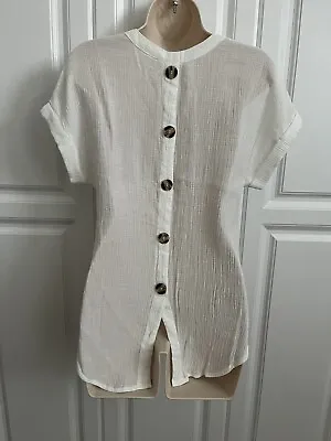 Mine White Ladies White Top Short Sleeve Shirt Button Back Blouse Size L • $8.99
