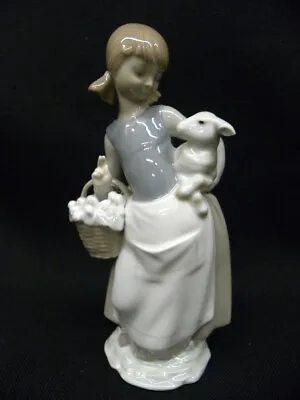 Mint Lladro #4835 Girl With Lamb & Basket Glazed Porcelain Figurine Sheep • $149.99