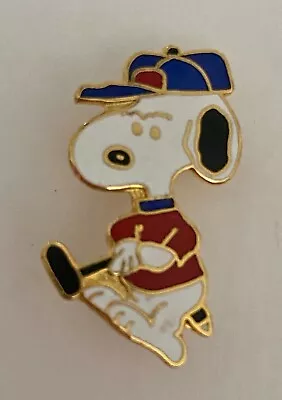 Vintage Aviva Snoopy Red Golf Club Putting Lapel Pin - Enameled Gold Tone • $8