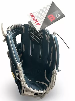 New 2024 Wilson A1000 A10RB240P15 Pedroia Fit Infield 11.5  Baseball Glove RHT • $179.79