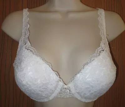 VASSARETTE  NWOT Vintage  Padded UW WHITE LACE Bra 34 B MINT • $59.99