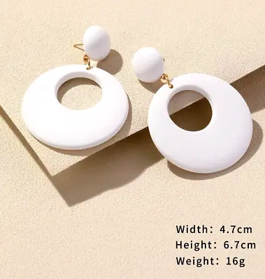 New White Mod / 60s Earrings  • £5.99