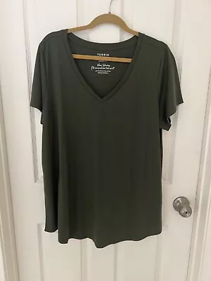$9.99 • Buy Torrid Women's Plus Classic Fit V-neck Tee Top In Multiple Sizes And Colors