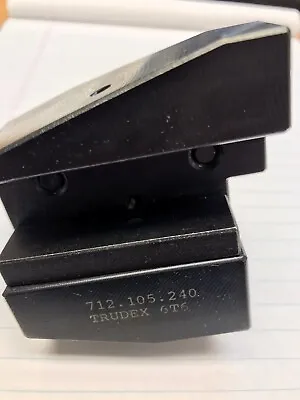 1 Pc.  TRUDEX VDI 30 RH 3/4” TURNING TOOL HOLDER W/COOLANT. USA (loc Stk) • $129