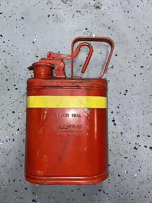 Vintage Eagle Mfg Co No 1401 Steel 1 Gallon Safety Gas Can Dispenser Red • $51.04