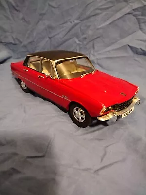 £80.99 • Buy Cult 1/18 Scale Resin CML001-1 - 1976 Rover P6B 3500 V8 Red / Black