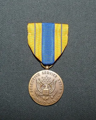 Original USA Full-Sized WW2 Selective Service Medal - Slot Sewn Brooch Pinback • $15.95