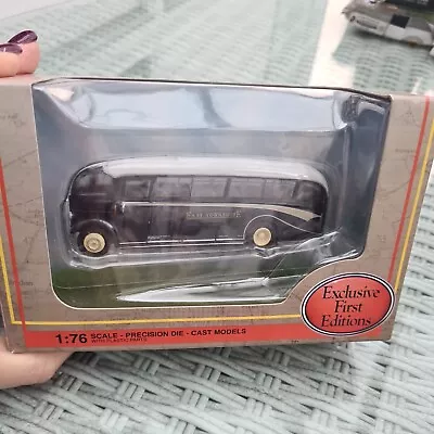 Gilbow First Edition AEC Duple Coach East Yorkshire Bus 25306 New Scale 1-76 • £2.99