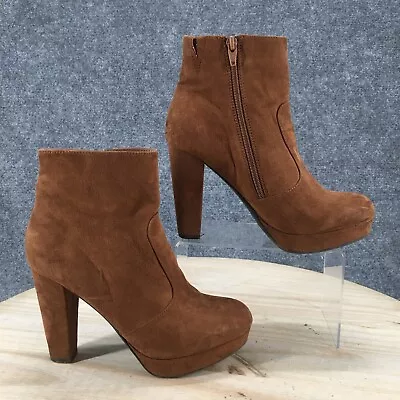 Mossimo Supply Co Boots Womens 8.5 Zip Platform Heels Ankle Bootie Brown Fabric • $26.99