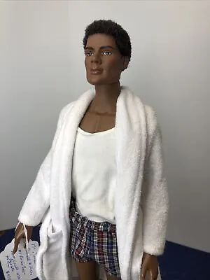 17” Tonner Doll Russell Williams #1 Basic 2004 Matt O’Neill W/ Stand AA Male #U • $425