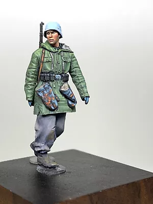 Professionally Painted 1/35 German WSS Grenadier Resin Figure WWII • £20