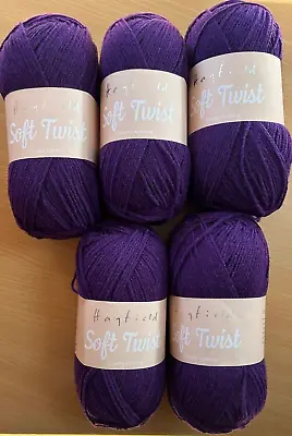 Hayfield Soft Twist DK Knitting Yarn 500g 265 - Damson • £9