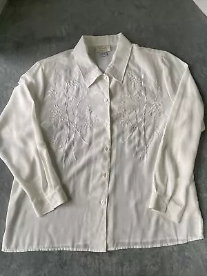 Vintage Voir Collection Blouse Button Up Embroidered Women’s Sz 18W White • $19.99