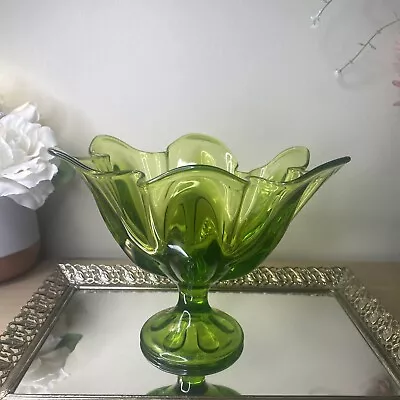 Vintage Viking Glass 6 Petal Bowl • $32