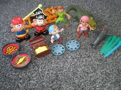 Collection Of Plastic Pirates And Spares Etc • £4.99