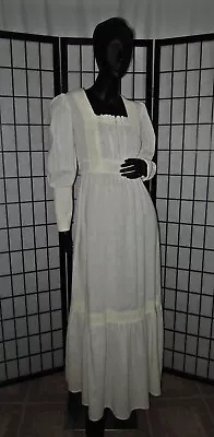 VTG 70s/80s WHITE GAUZE LACE GATHERED BODICE PRAIRIE DRESS GUNNE SAX STYLE • $100