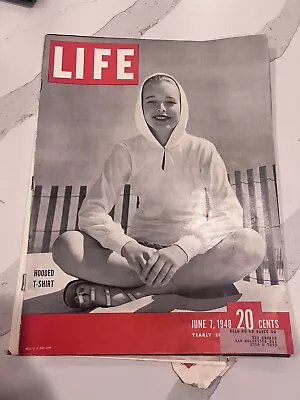 Life Magazine / June 7 1948  / De Gaulle's Idea Man / Fashion : T-Shirts • $9.99