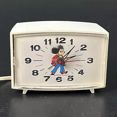 Vintage Adorable 1970's Disney Electric Alarm Lux Clock MCM Mickey Mouse Clock • $27.59