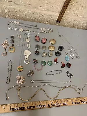 Cosmetic And Real Jewelry Lot • $30