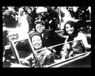 John F Kennedy Seconds Before Shot PHOTO Motorcade Assassination Limousine 1963  • $5.48