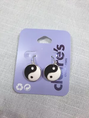 Claires Accessories Yin And Yang Dangle Hook Earrings 15mm CL0845 • £3.49