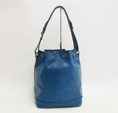 Authentic Louis Vuitton Epi Noe Shoulder Bag  #22458 • $109