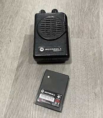 MOTOROLA MINITOR V (5) UHF BAND PAGER 450-457.9875 MHz  2-CHANNEL • $94.95