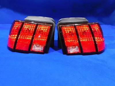 1999-2004 Ford Mustang OEM Tail Light Pair Lights Sequential Harnesses E36 • $112.49