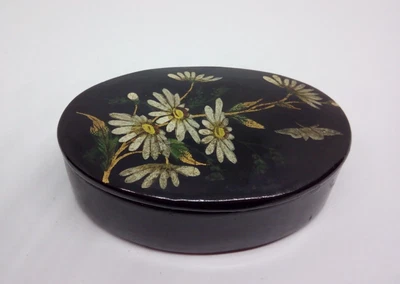 £8 • Buy Antique Oval Trinket Box Daisy Black Lacquer Hand Painted Vintage Edwardian