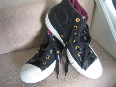 £12 • Buy Ladies Black Padded Leather Converse High Tops Size Uk 6