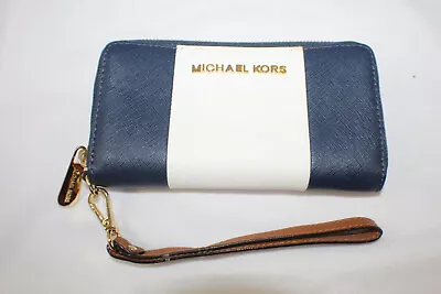 Michael Kors Jet Set Travel M Travel Continental Wristlet Wallet Clutch E-1403 • $30