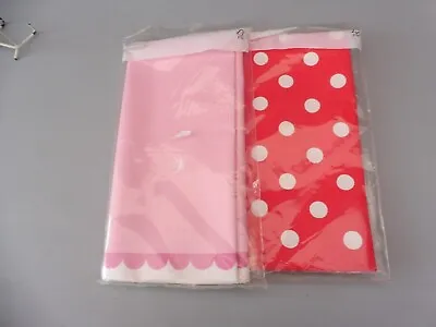 Two Sainsburys Linen Feel Tablecloths • £8.99