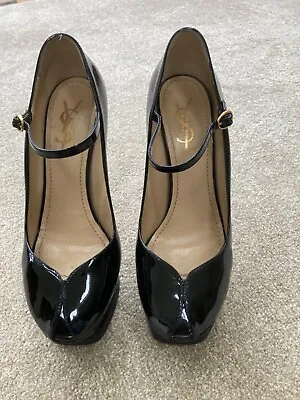 YSL Tribute 105 Black Patent Shoes • £140