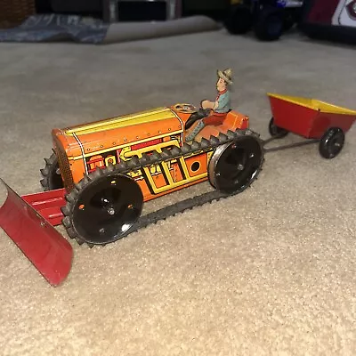 VINTAGE MARX WIND-UP TIN CATERPILLAR TRACTOR / BULLDOZER + Trailer Working • $325