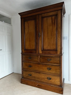 £899 • Buy Attractive Antique Victorian Linen Press Wardrobe