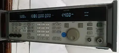 Fluke 6080A/AN  Synthesized RF Signal Generator 500 KHZ-1024 MHZ Same As Picture • $2799.99