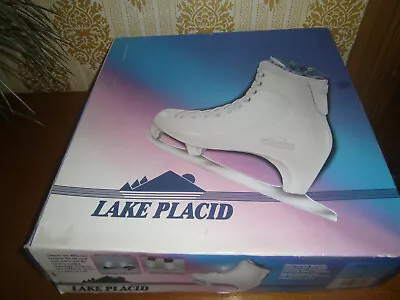 Lake Placid Ice Skates   Ladies Vintage New Molded Superior Ankle Support Size 6 • $29.88