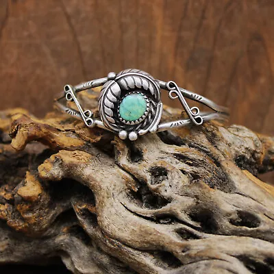 Vintage Sterling Silver And Green Turquoise Bracelet • £99.77