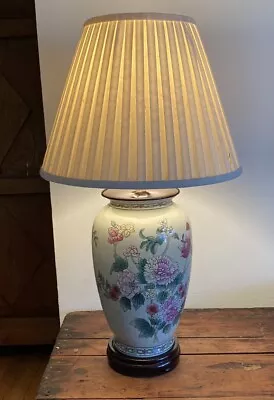 Vintage Hand-painted Chinoiserie Table Lamp 25” • $89