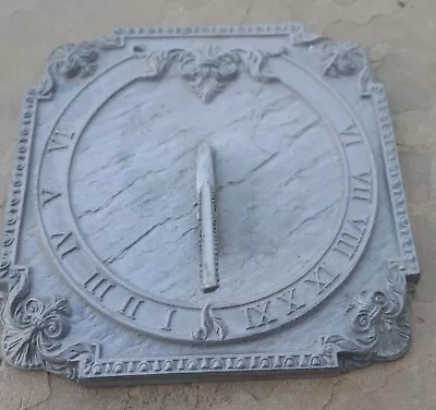 Vintage Design - Carson Garden Metal Square Sun Dial Clock • £46.74