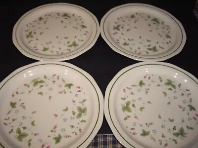 Mount Clemens Pottery Wild Berry 10 1/4  Dinner Plates Set Of 4 Made In The USA • $24.99