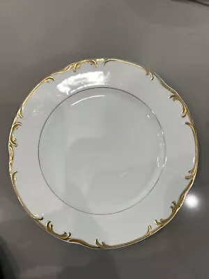 Mikasa Fine China Venice 9266 Salad Bread Saucer Plate White Gold Scalloped Edge • $17.01