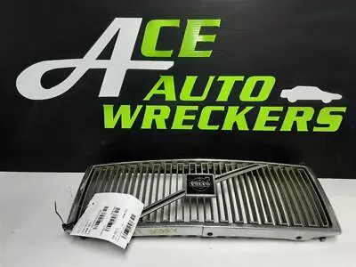 Grille With Fog Lamps Vertical Bars Fits 91-94 VOLVO 940 579776 • $49